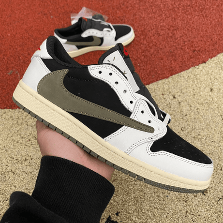 ChampKickz Travis Sc*tt x AIR J0RDAN 1 Low OG - 'Olive'