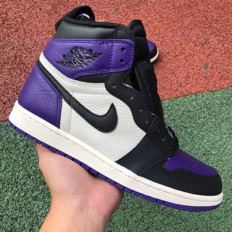 AIR JORDAN 1 Retro High OG - Lila