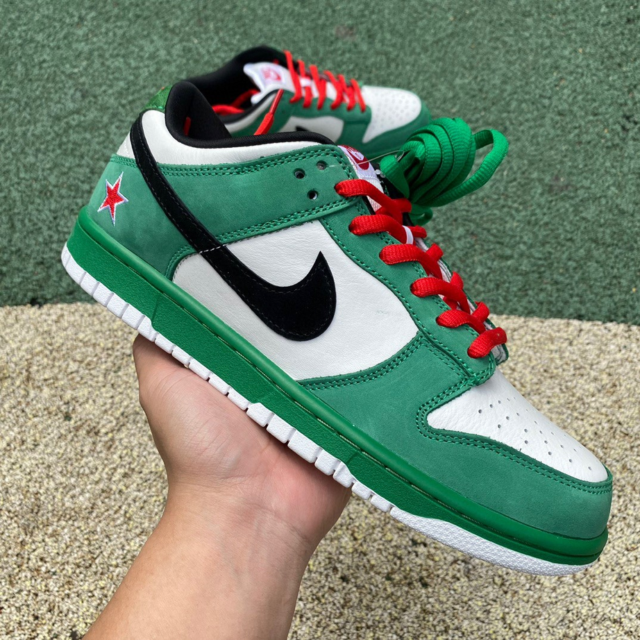 NK SB DUNK LOW - Heineken